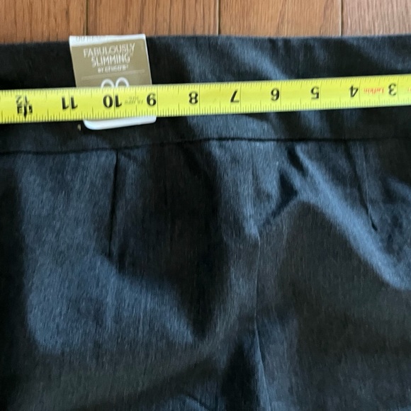 Chico’s fabulously slimming pants - Picture 5 of 5